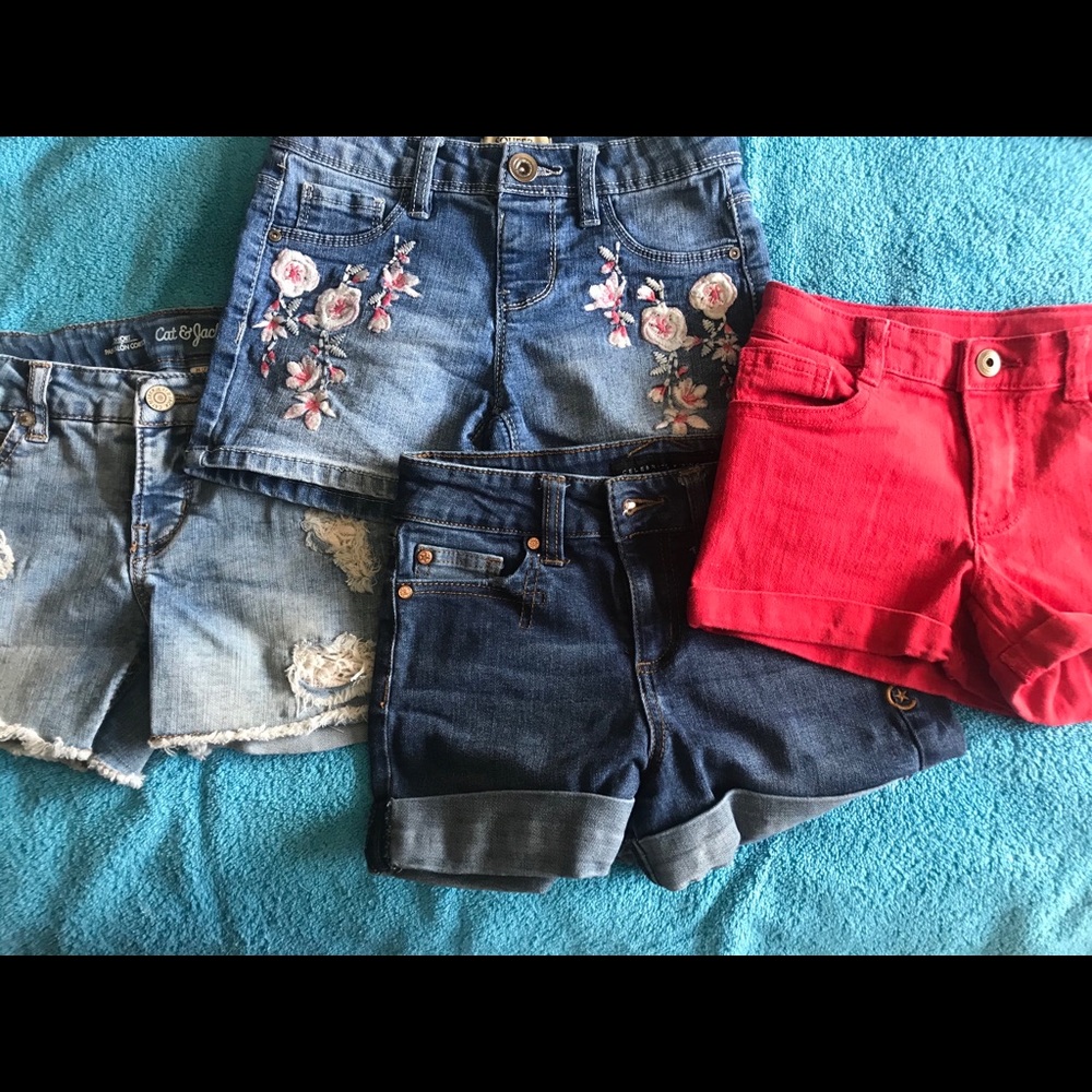 4 pairs girls shorts, size 8